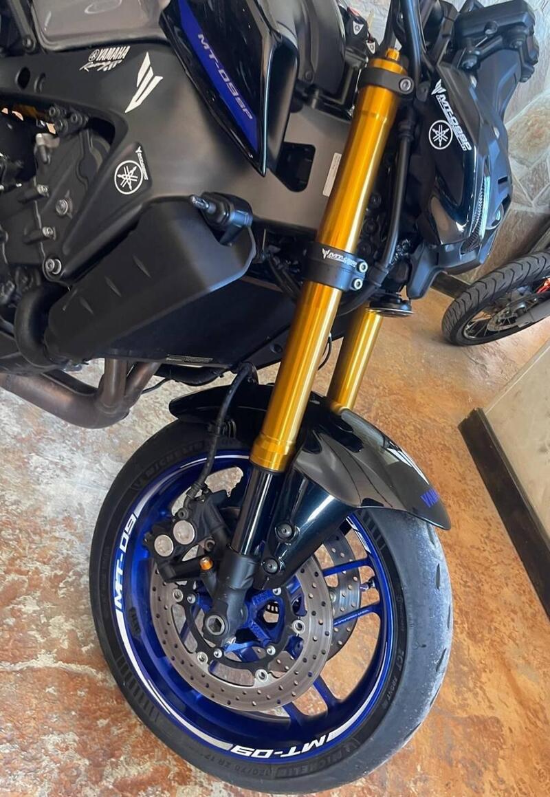 Yamaha MT-09 SP (2021 - 23) (9)
