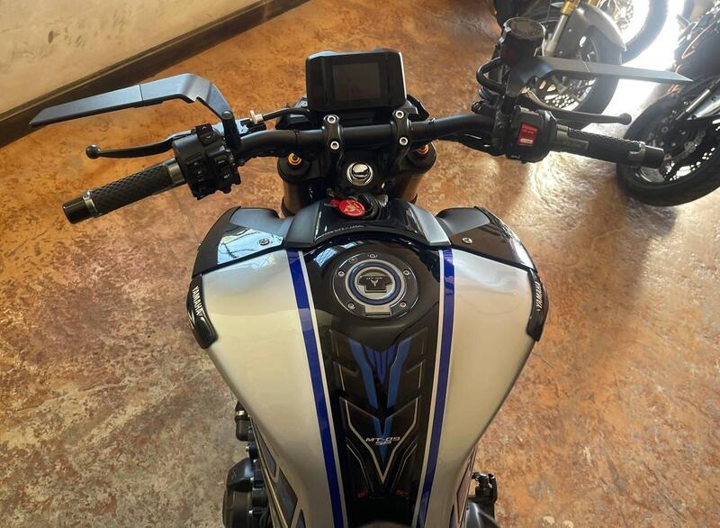 Yamaha MT-09 SP (2021 - 23) (17)
