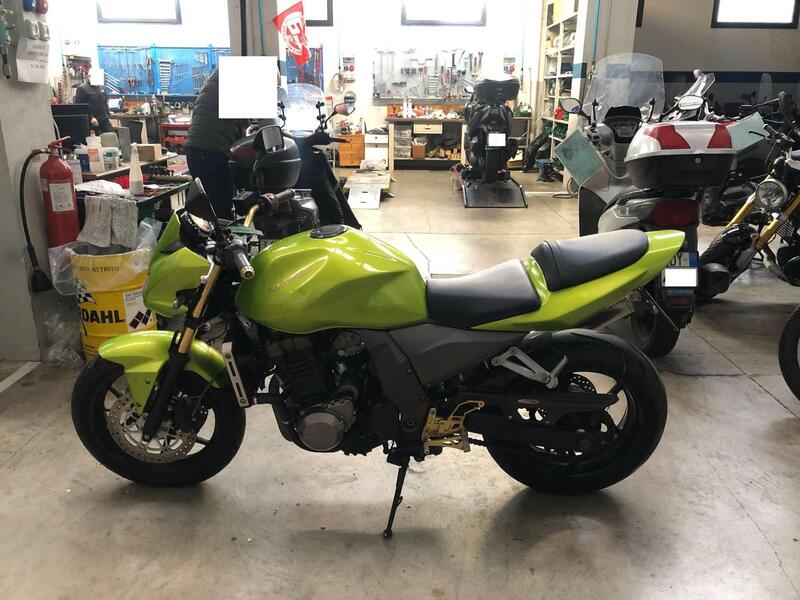 Kawasaki Z 750 (2003 - 06) (3)