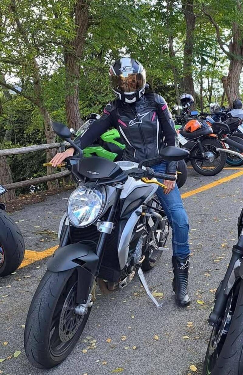 MV Agusta Brutale 675 (2011 - 15) (3)