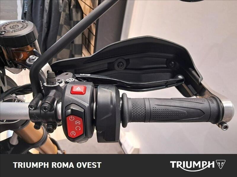 Triumph Scrambler 1200 XE (2021 - 23) (14)