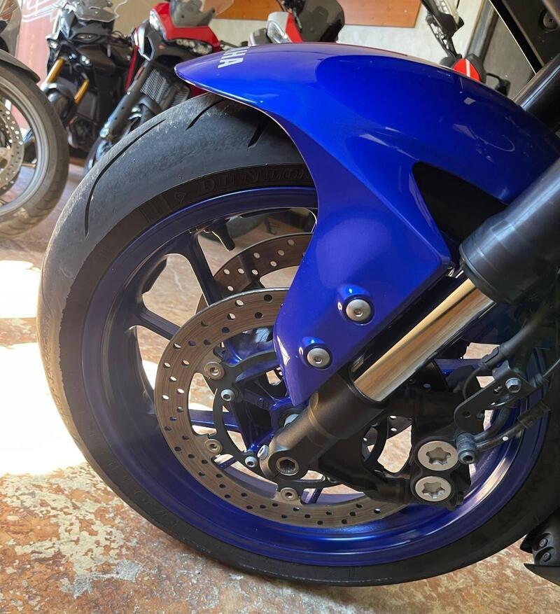 Yamaha YZF R7 (2021 - 25) (18)