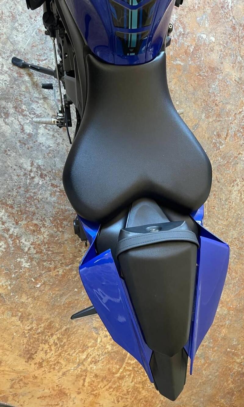 Yamaha YZF R7 (2021 - 25) (19)