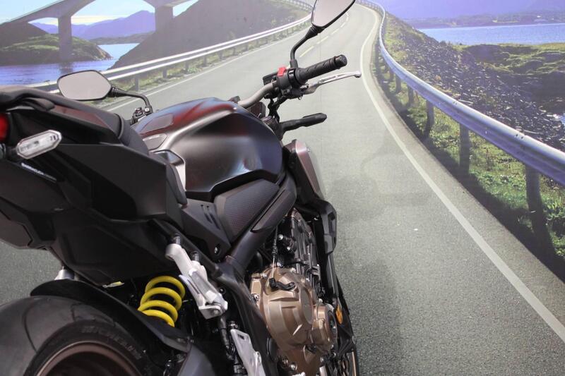 Honda CB 650 R (2021 - 23) (18)