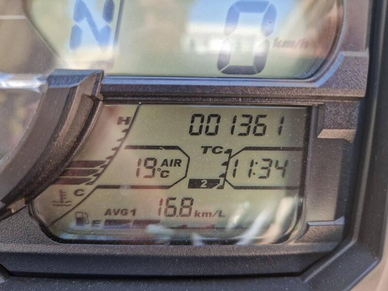 Suzuki V-Strom 650XT (2021 - 25) (4)