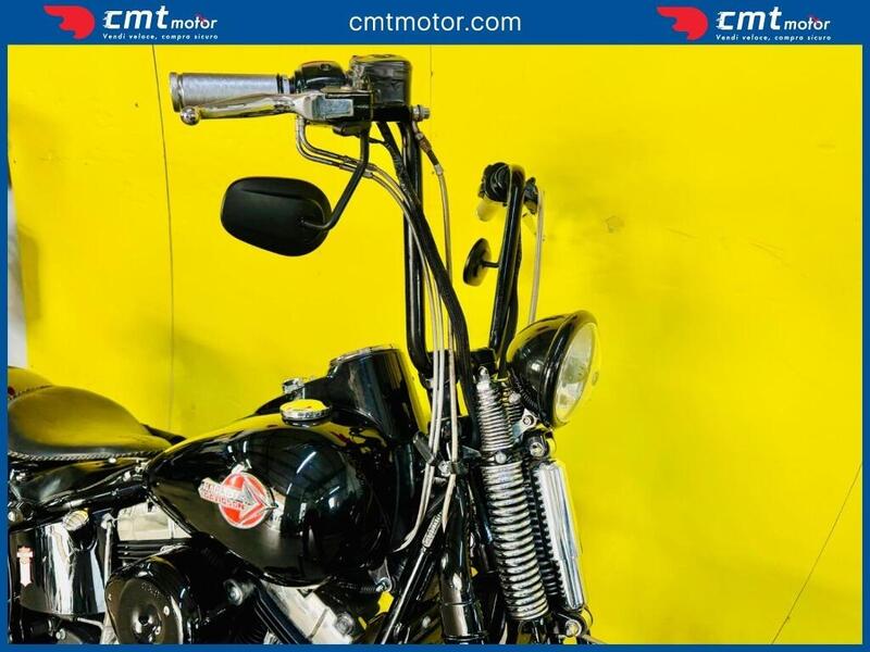 Harley-Davidson 1584 Cross Bones (2008 - 11) - FLSTSB (8)