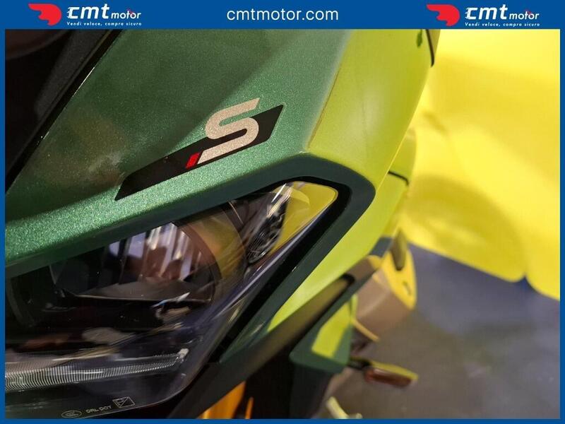 Moto Guzzi V100 Mandello S (2022 - 24) (7)