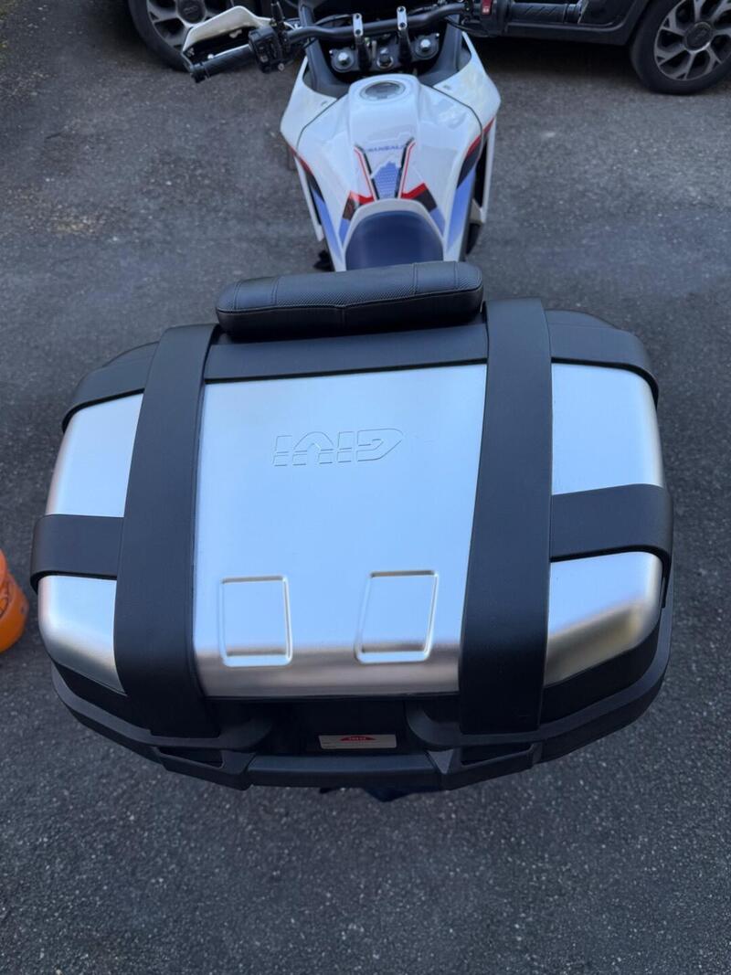 Honda Transalp XL750 (2023 - 24) (4)