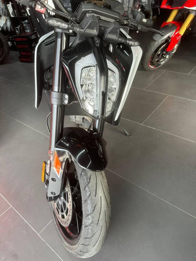 KTM 790 Duke L (2023 - 24) (3)