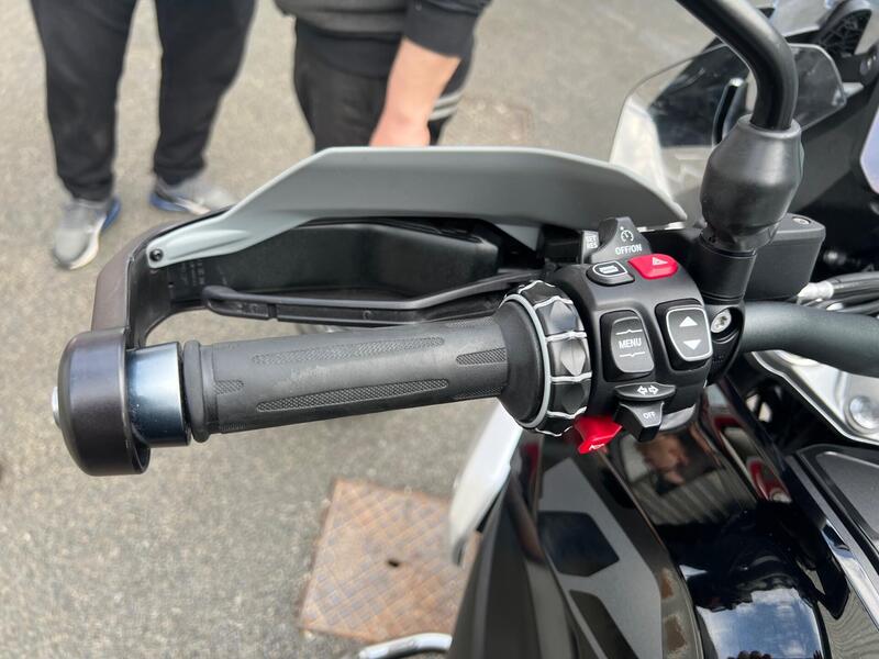 Bmw R 1300 GS Triple Black (2023 - 26) (13)