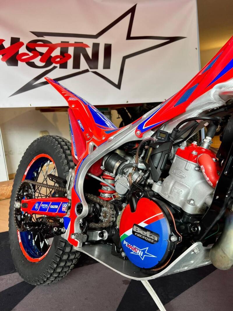 Betamotor Evo 300 2T Factory (2024) (4)