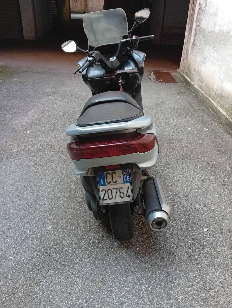 Yamaha Majesty 250 (1999 - 06) (4)