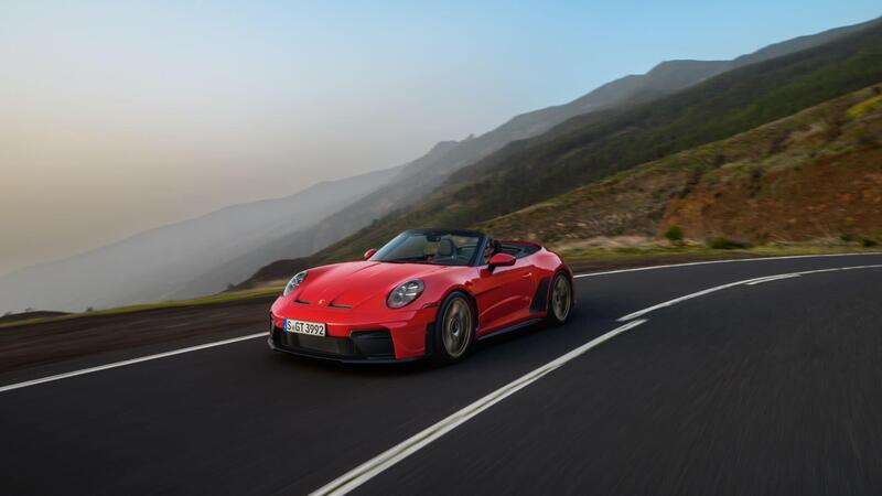 Porsche 911 GT3 S/C: la GT3 diventa cabrio e manuale, il piacere di guida &egrave; (finalmente) a cielo aperto