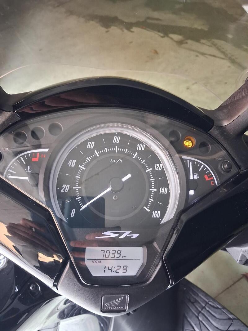 Honda SH 125i (2017 - 19) (2)