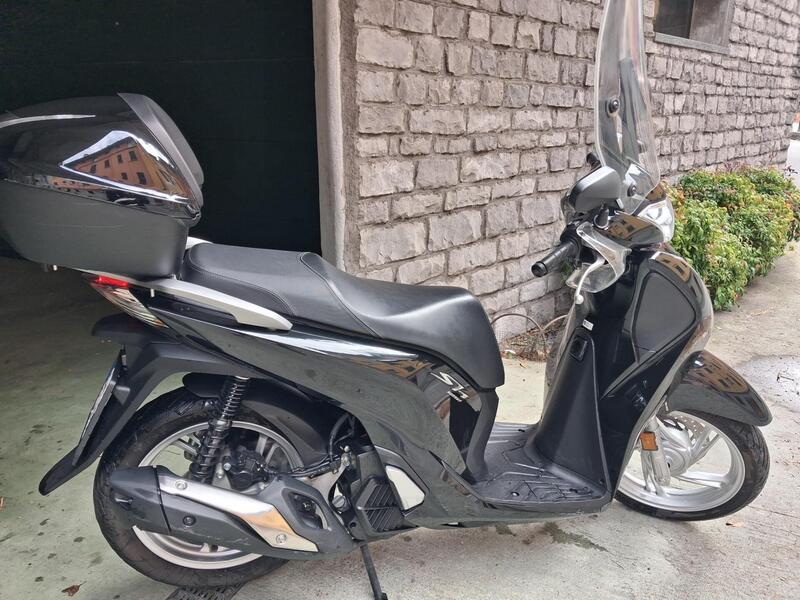 Honda SH 125i (2017 - 19) (6)