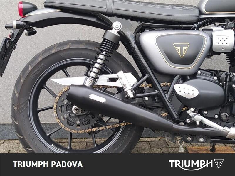 Triumph Street Twin 900 (2016) (2)