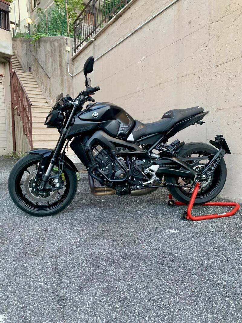 Yamaha MT-09 (2017 - 20)