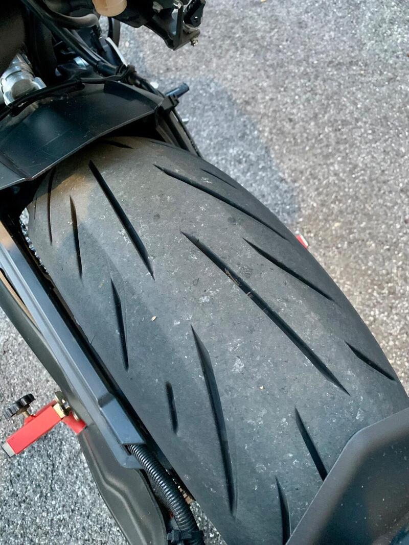 Yamaha MT-09 (2017 - 20) (4)