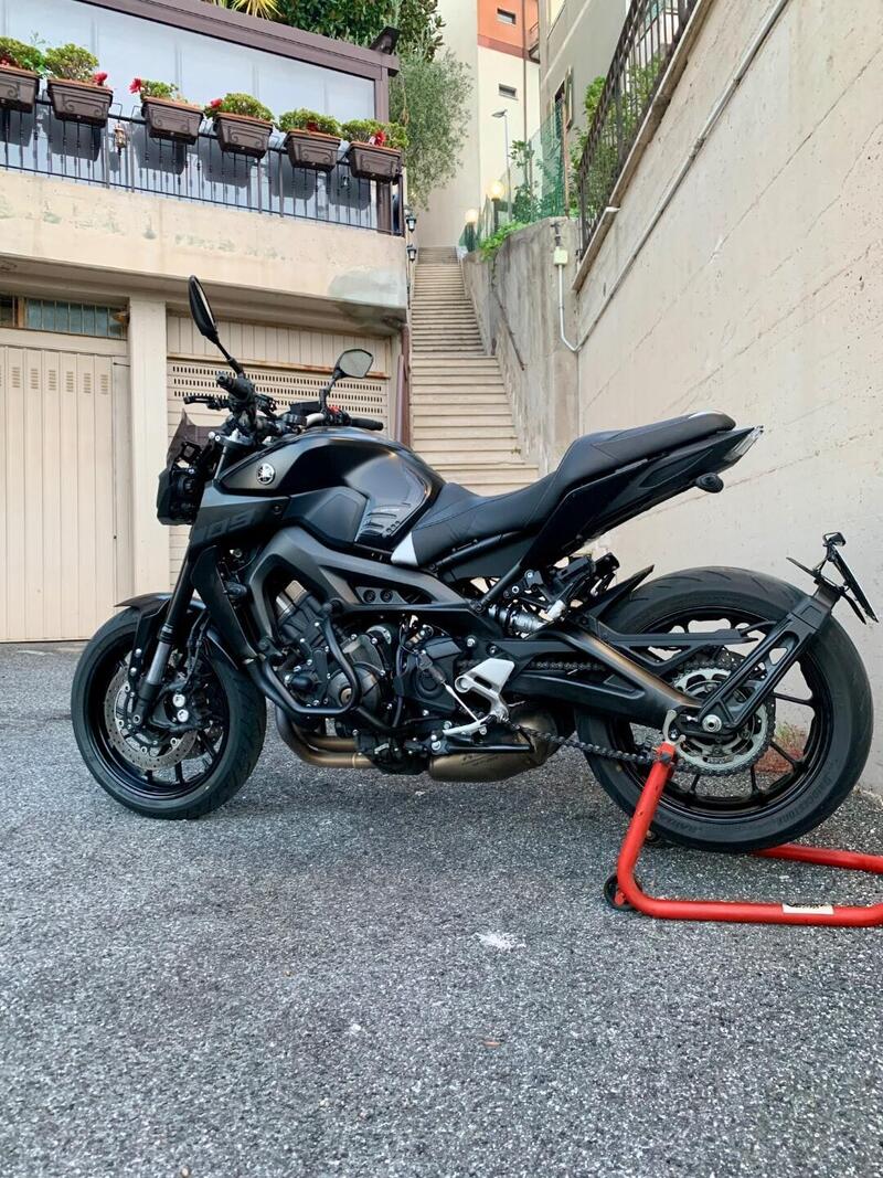 Yamaha MT-09 (2017 - 20) (5)