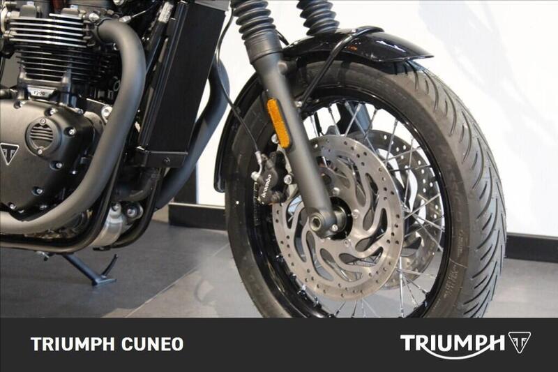 Triumph Bonneville T120 (2026) (6)