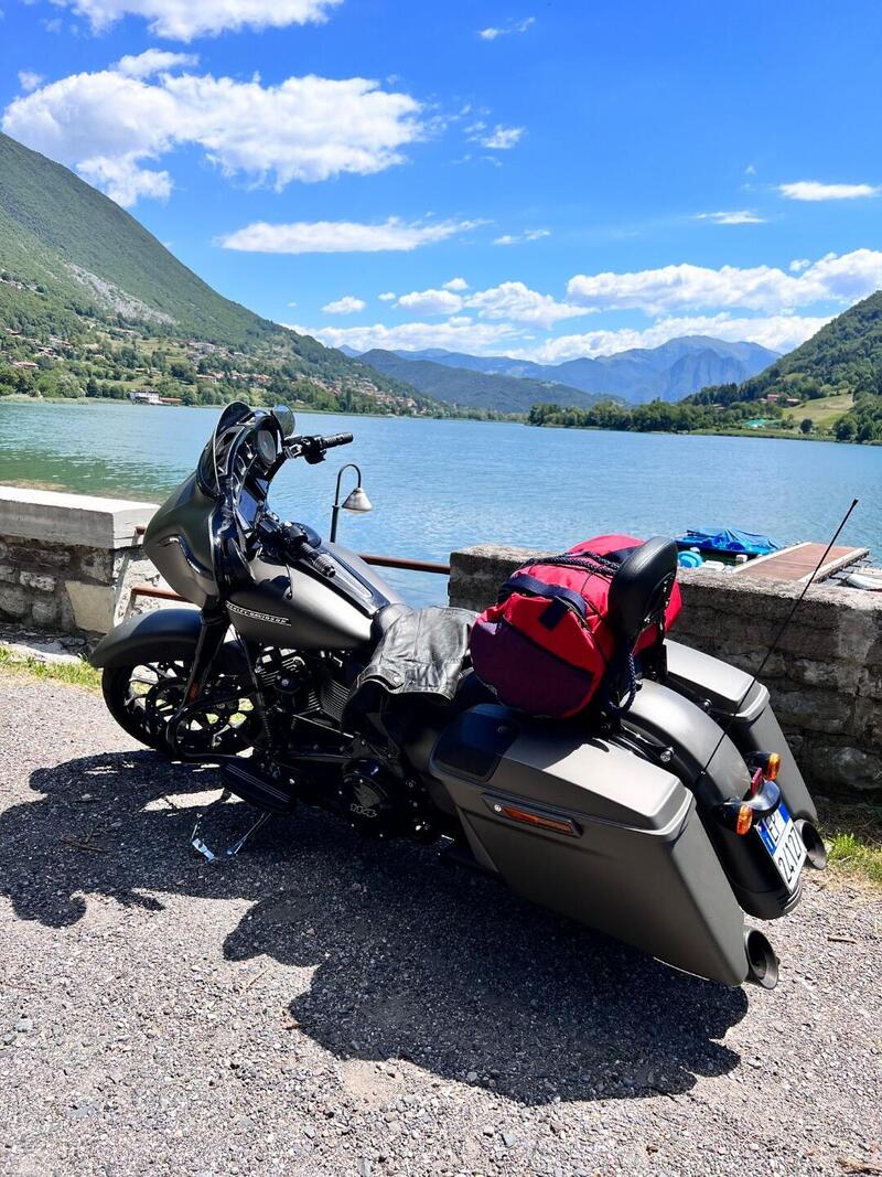 Harley-Davidson 114 Street Glide Special (2019 - 20) - FLHXS (3)