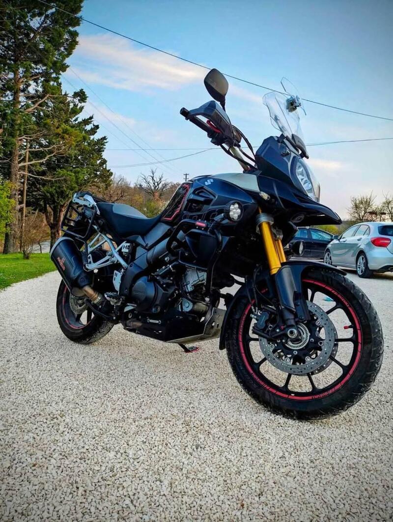 Suzuki V-Strom 1000 ABS (2014 - 17) (2)