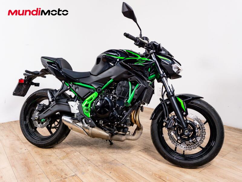 Kawasaki Z 650 (2025 - 26) (2)