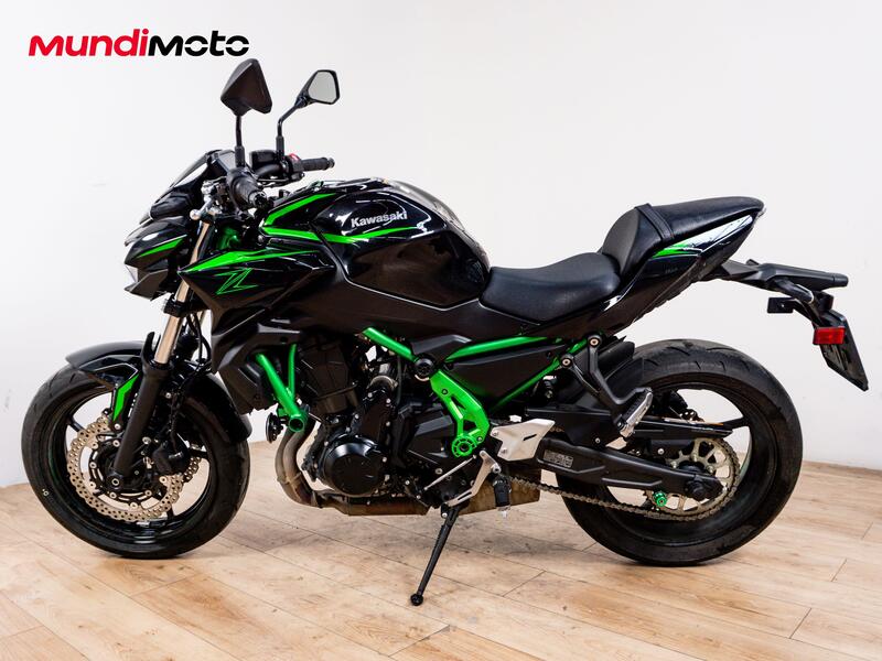 Kawasaki Z 650 (2025 - 26) (6)