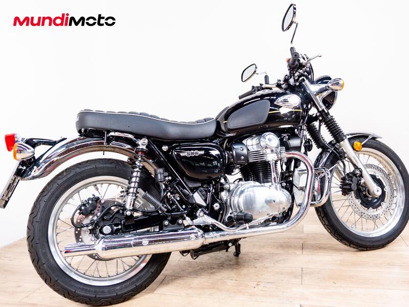 Kawasaki W 800 (2021 - 26) (3)