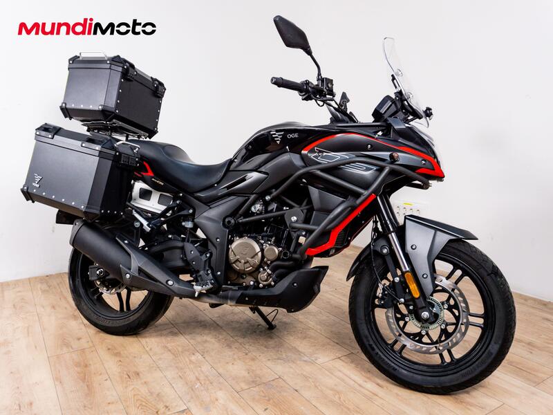 Voge Valico 300 Rally (2022 - 26) (2)