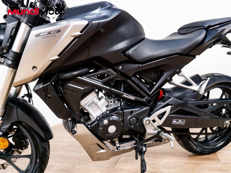 Honda CB 125 R (2021 - 23) (9)