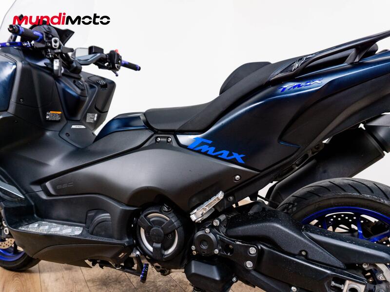 Yamaha T-Max 560 (2020 - 21) (10)
