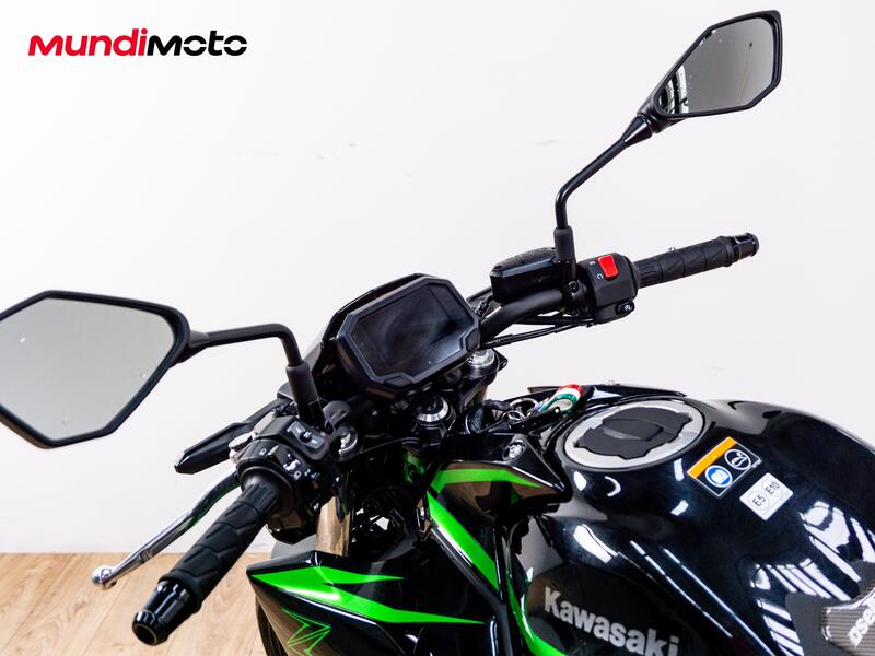 Kawasaki Z 650 (2025 - 26) (11)