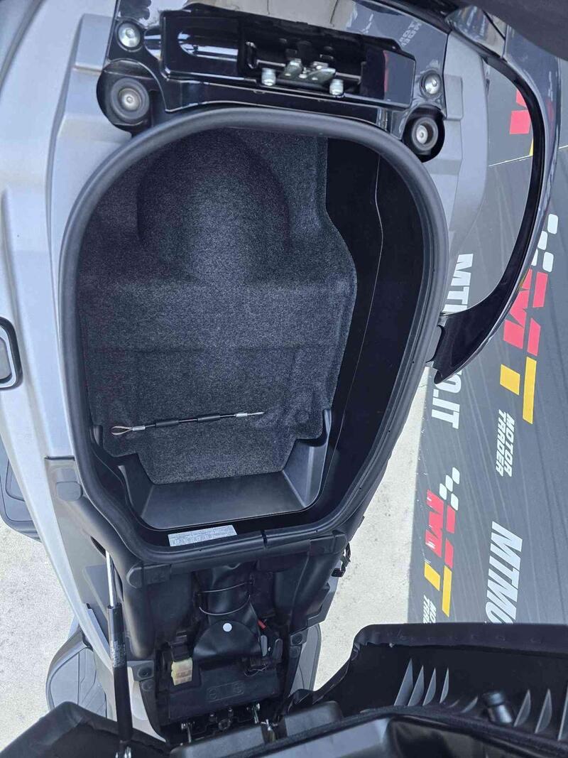 Suzuki Burgman AN 650 Executive ABS (2013 - 17) (23)