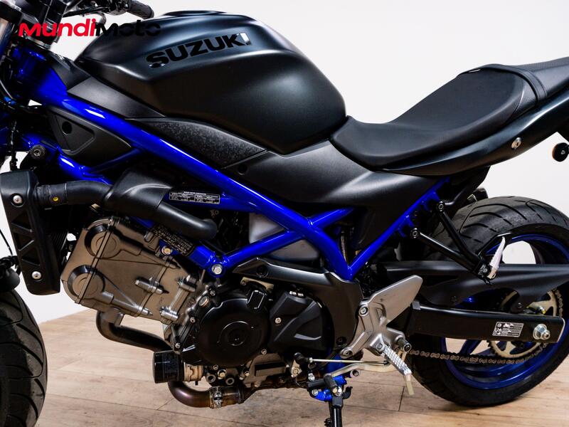 Suzuki SV 650 X (2018 - 20) (9)