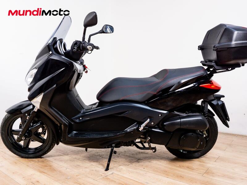 Yamaha X-Max 250 Sport (2011 - 13) (5)