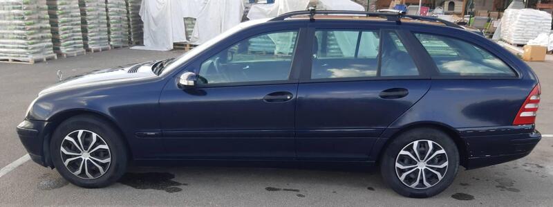 Mercedes-Benz Classe C usata a Oristano (4)