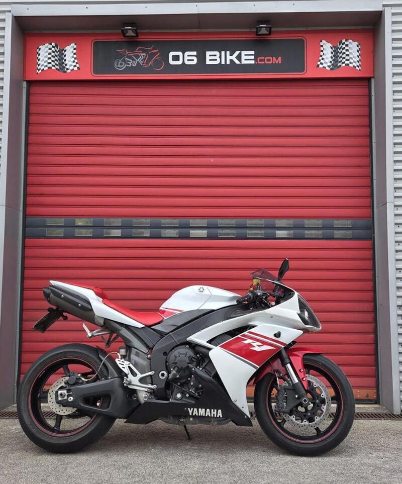 Yamaha YZF R1 (2009 - 11) (5)