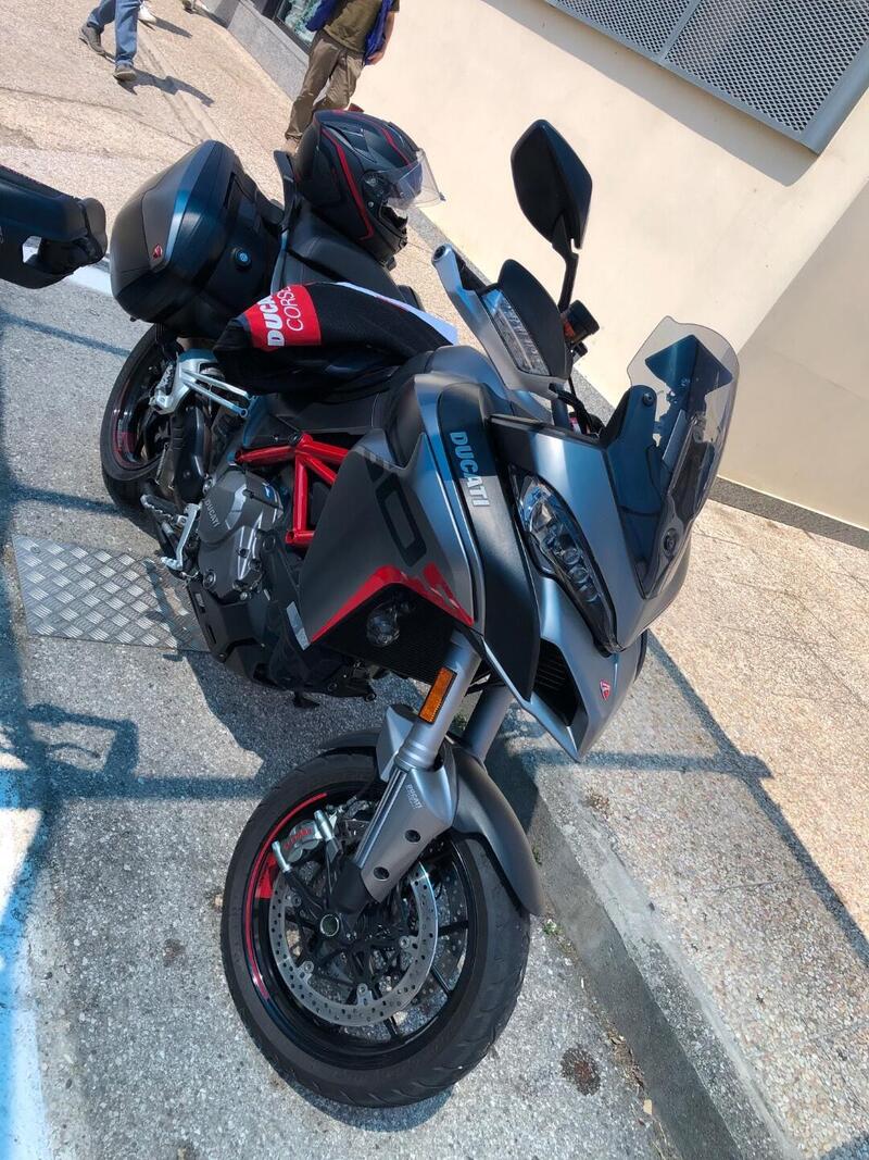 Ducati Multistrada 1260 S Grand Tour (2020) (7)