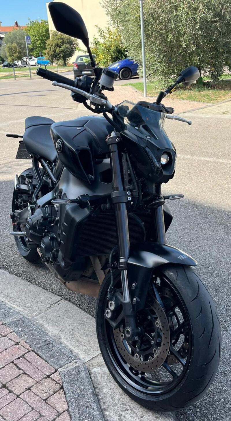 Yamaha MT-09 (2021 - 23) (5)