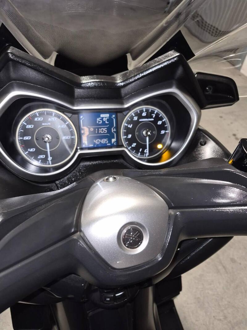 Yamaha X-Max 300 ABS (2017 - 20) (5)