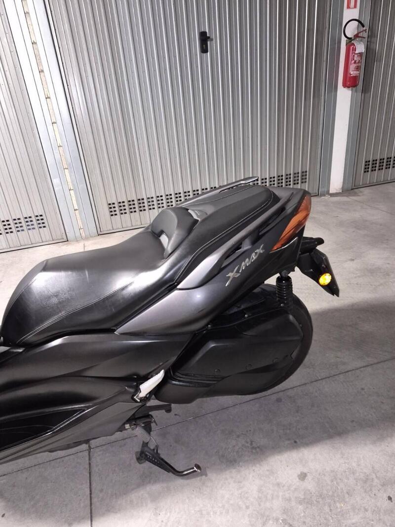 Yamaha X-Max 300 ABS (2017 - 20) (8)