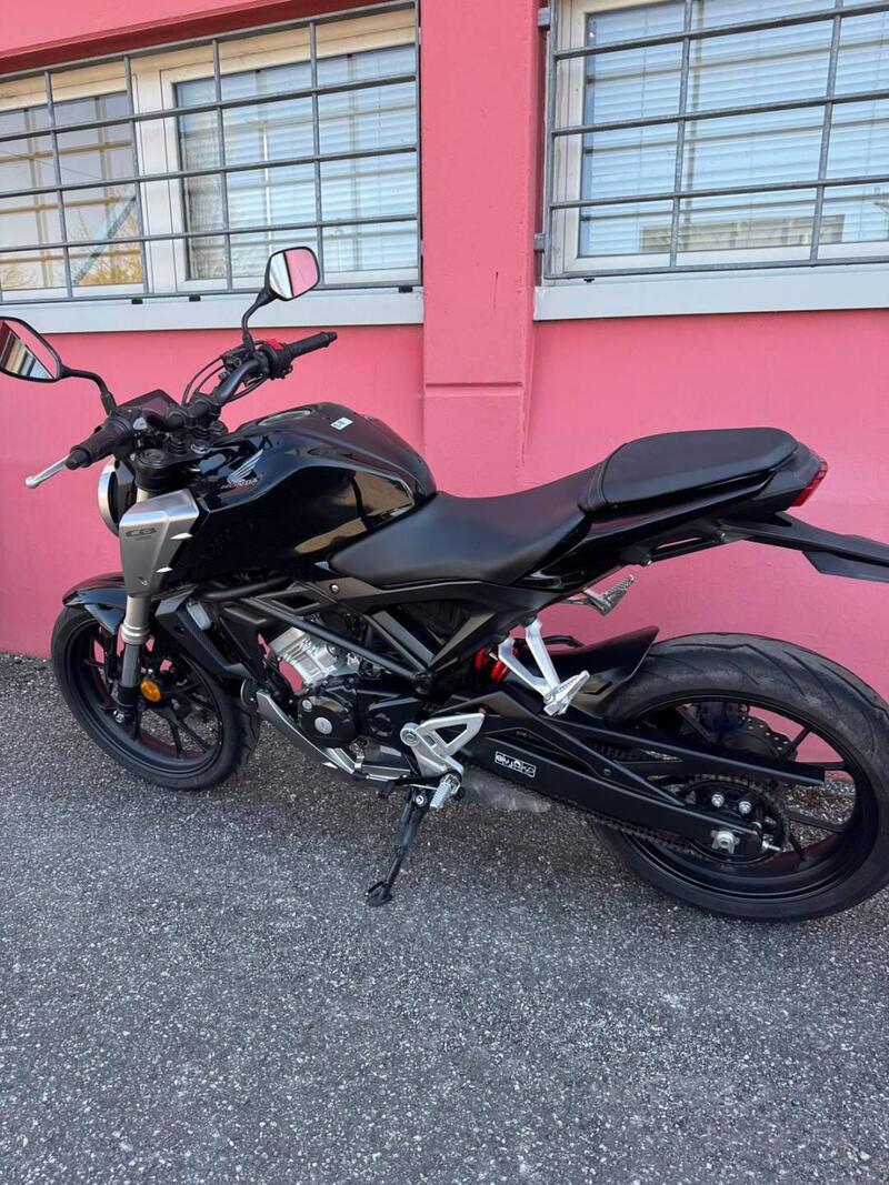 Honda CB 125 R (2018 - 20) (9)