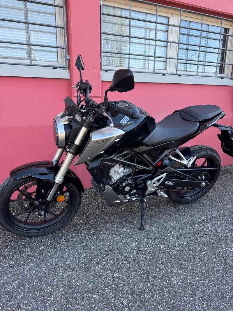 Honda CB 125 R (2018 - 20) (11)