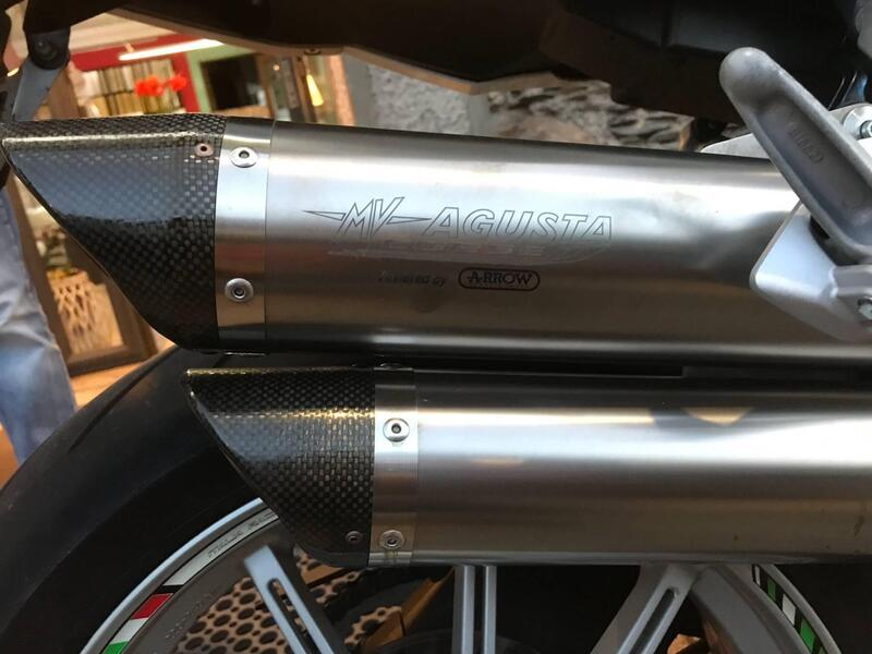 MV Agusta Brutale 1090 RR ABS (2009 - 19) (4)