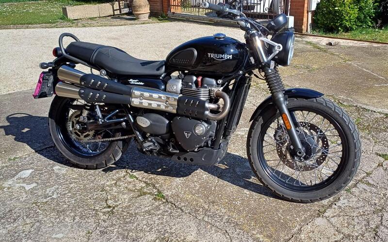 Triumph Street Scrambler 900 (2017 - 18) (2)