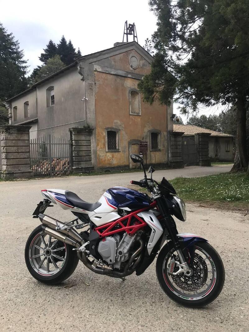 MV Agusta Brutale 1090 RR ABS (2009 - 19) (8)