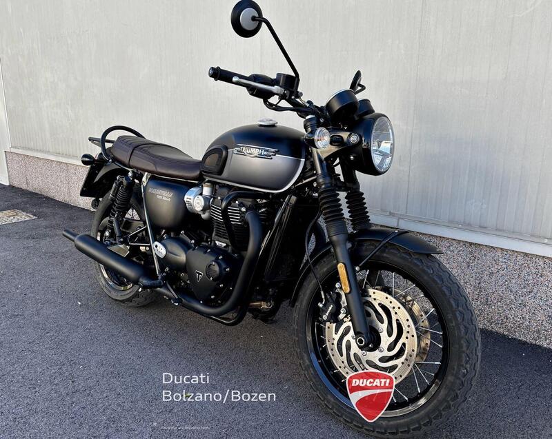 Triumph Bonneville T120 (2021 - 25) (3)