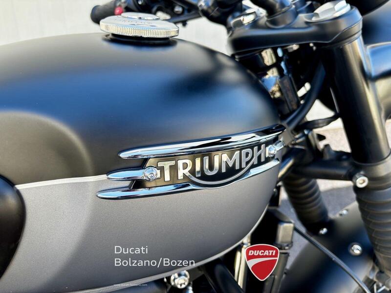 Triumph Bonneville T120 (2021 - 25) (6)