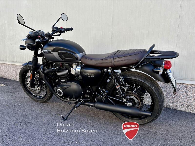Triumph Bonneville T120 (2021 - 25) (9)